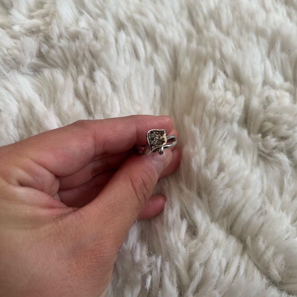 Sterling silver diamond lotus ring size 6 - Picture 2 of 8